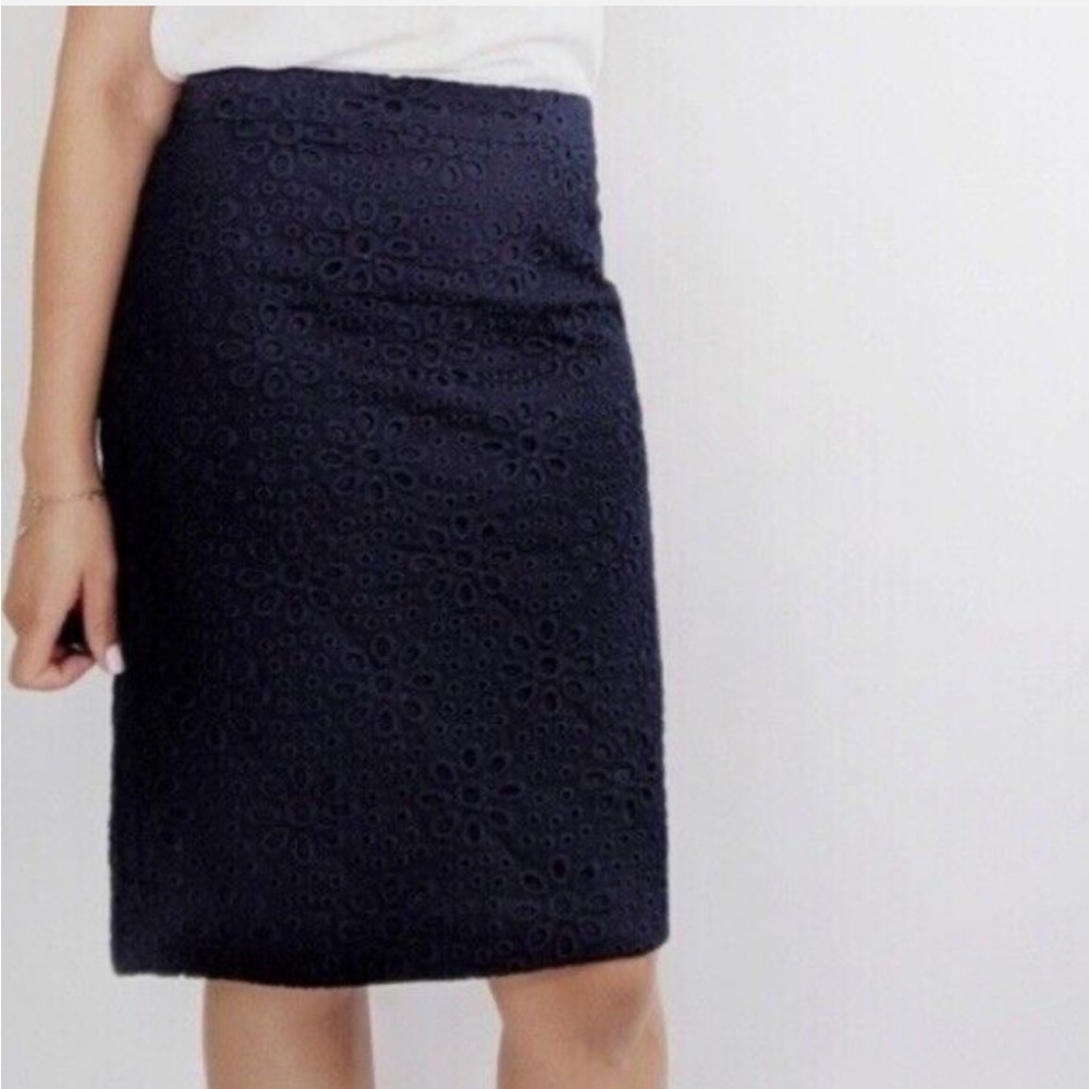 J. Crew No. 2 Pencil Skirt - Navy Embroidered Eyelet Size 4
